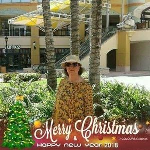 Meet your Posher, Noemi